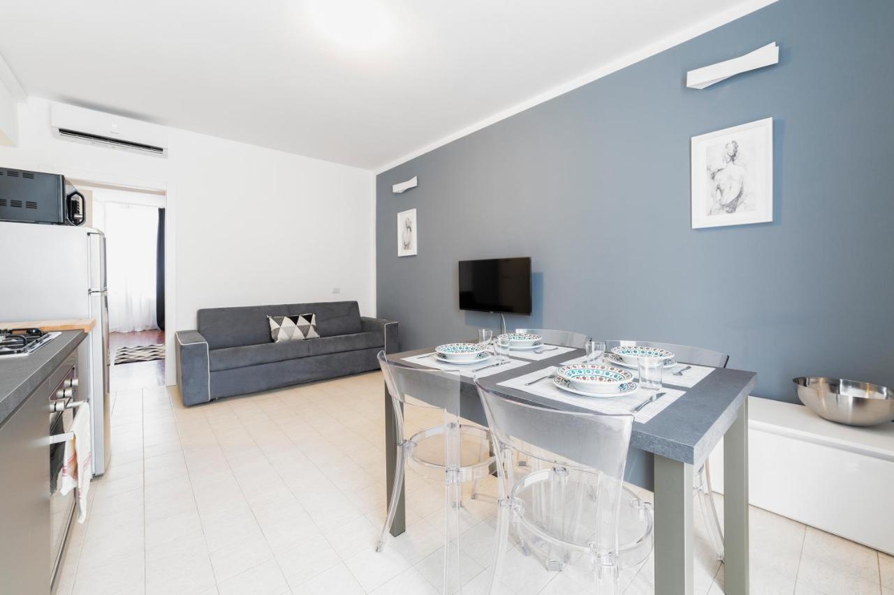 Roomy Apartment Close To Subway M5! Milão Exterior foto