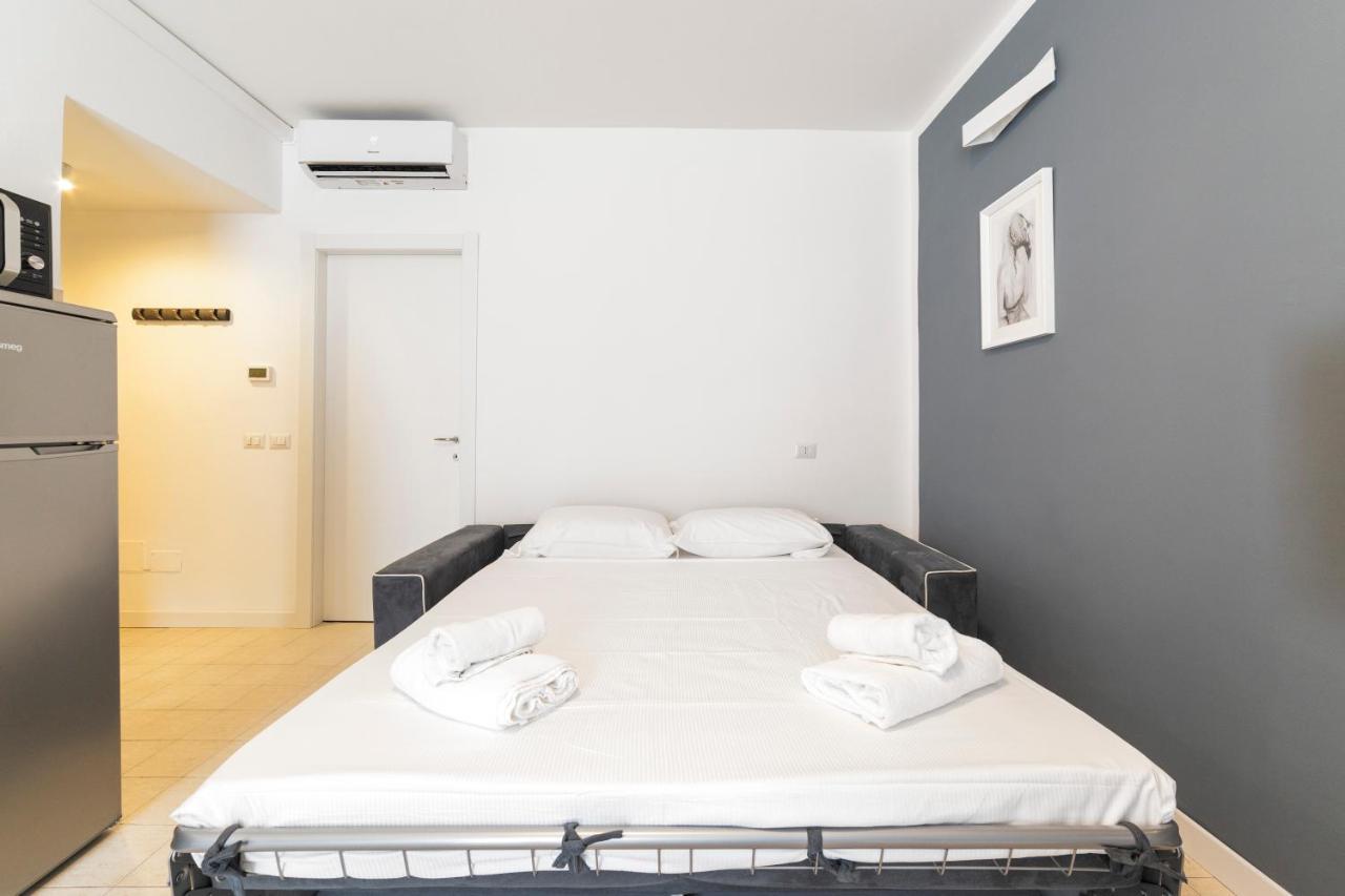 Roomy Apartment Close To Subway M5! Milão Exterior foto